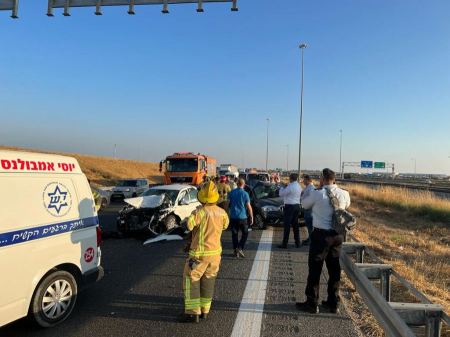 فيديو : حادث طرق مروع على شارع 6 مقابل اللد